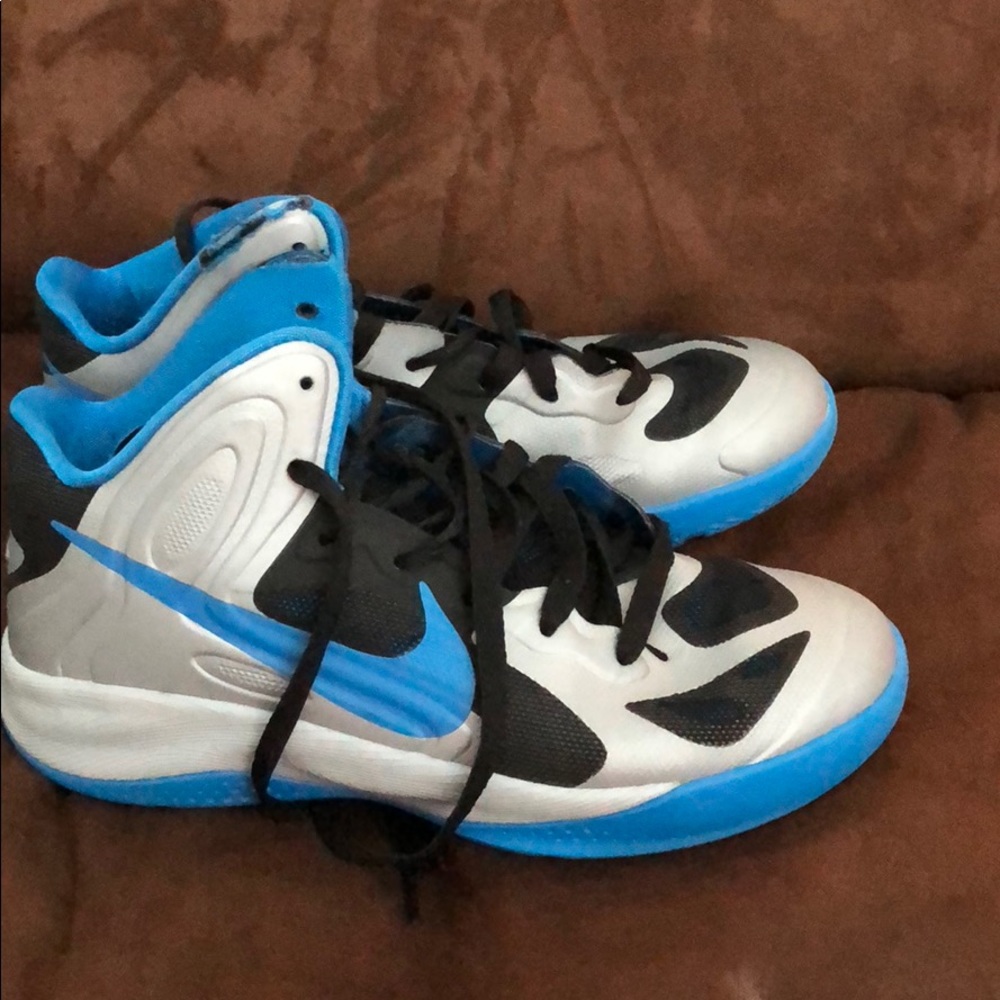 Nike hyperfuse basketball shoes